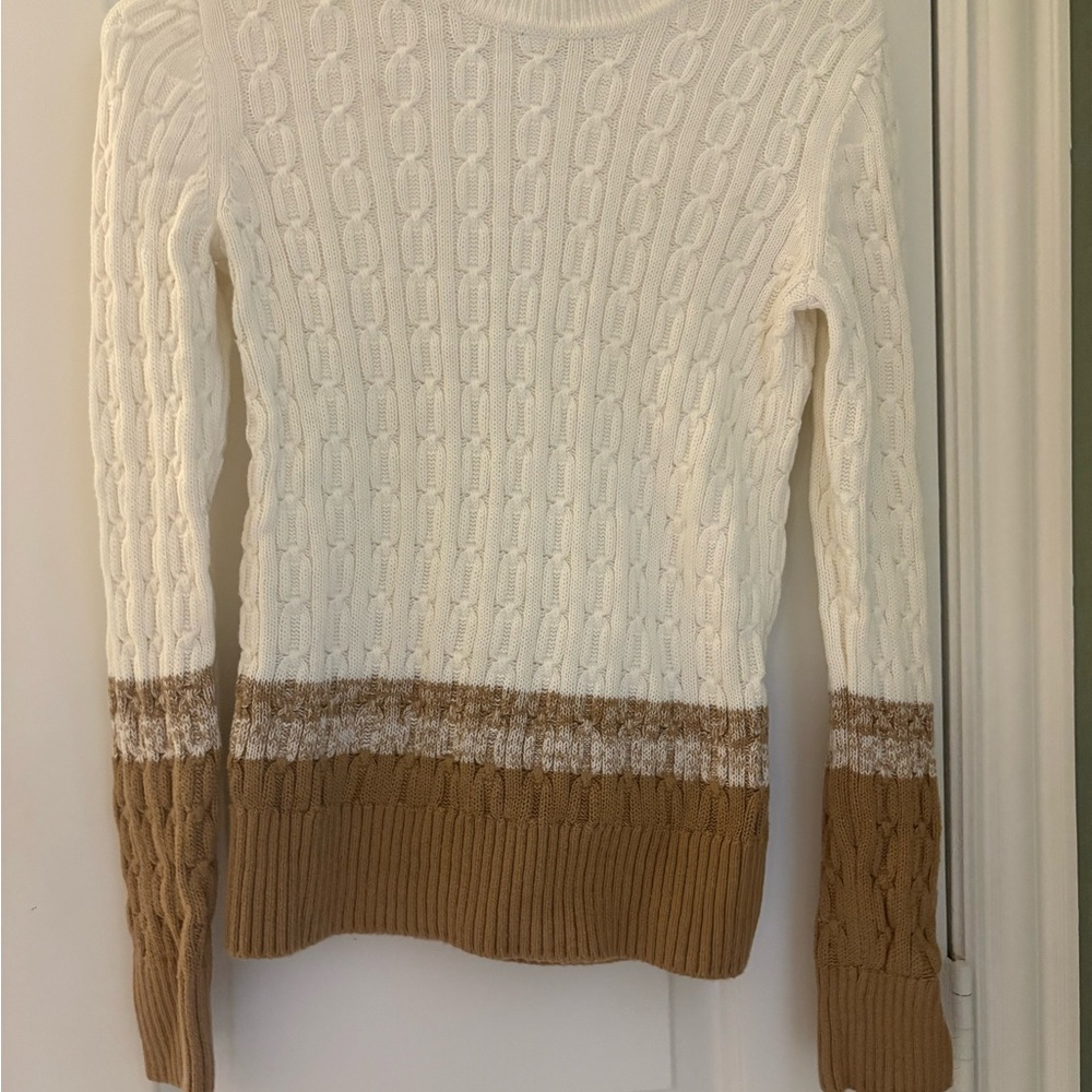 XS/S Tommy Hilfiger White and Tan Crew Neck Sweater with Cable Knit